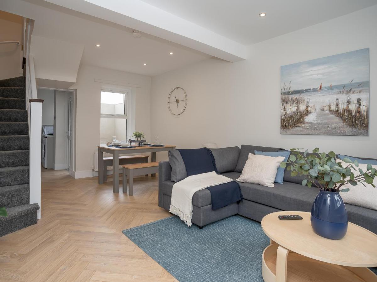 The Views Townhouse Villa Newcastle  Luaran gambar